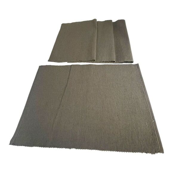 Set Of 4 Brown Woven Textured Cloth Table Placemats Fall Autumn 19.75” X 13.5” - Picture 1 of 3